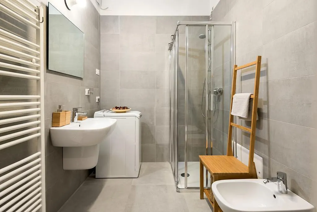 Flats4Rent Corona Verona