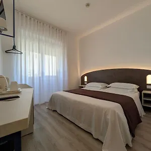 3* Otel Piccolo